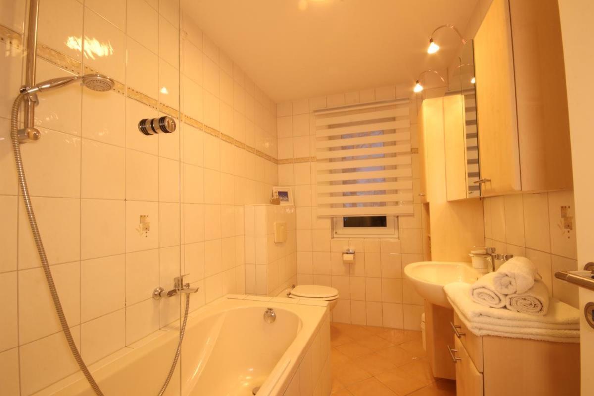 Ferienwohnung Britta Sellin (Rugen) Exterior foto